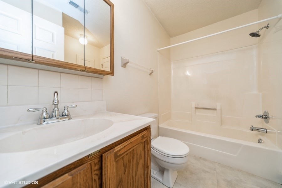 4900 Pleasant Street #16, West Des Moines, Iowa image 9