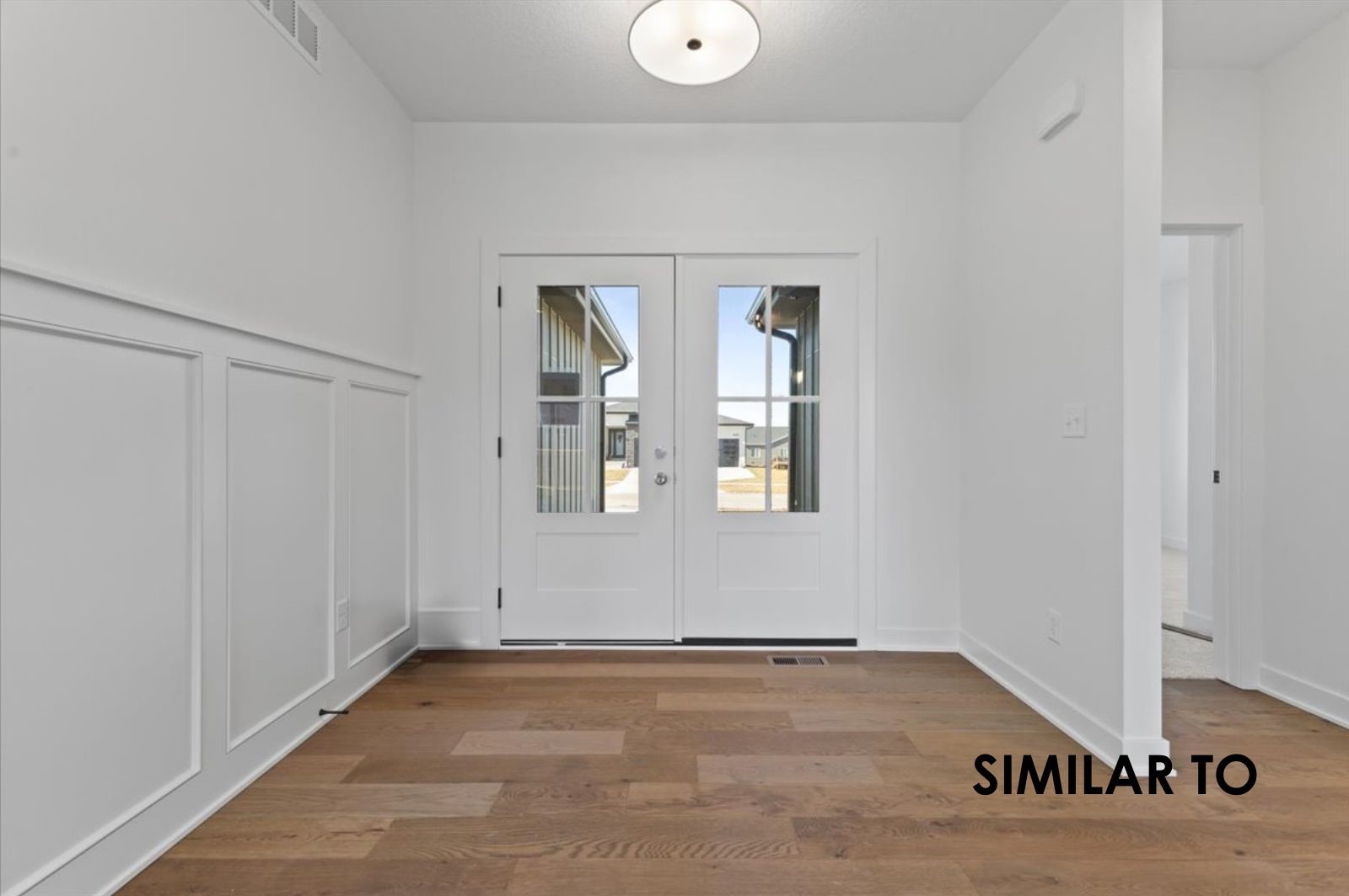 435 NW Red Oak Court