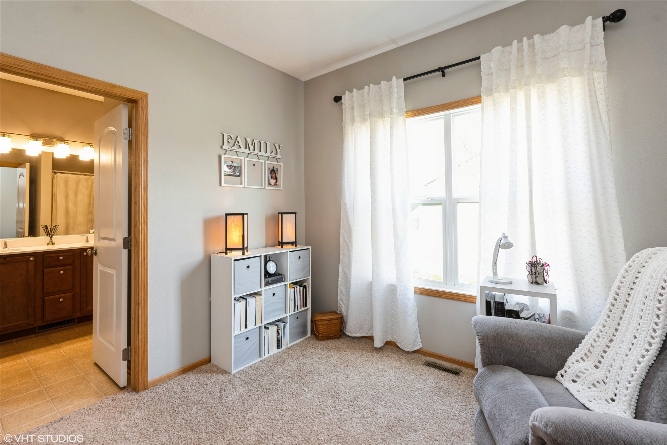 804 Patchett Drive, Mitchellville, Iowa image 12