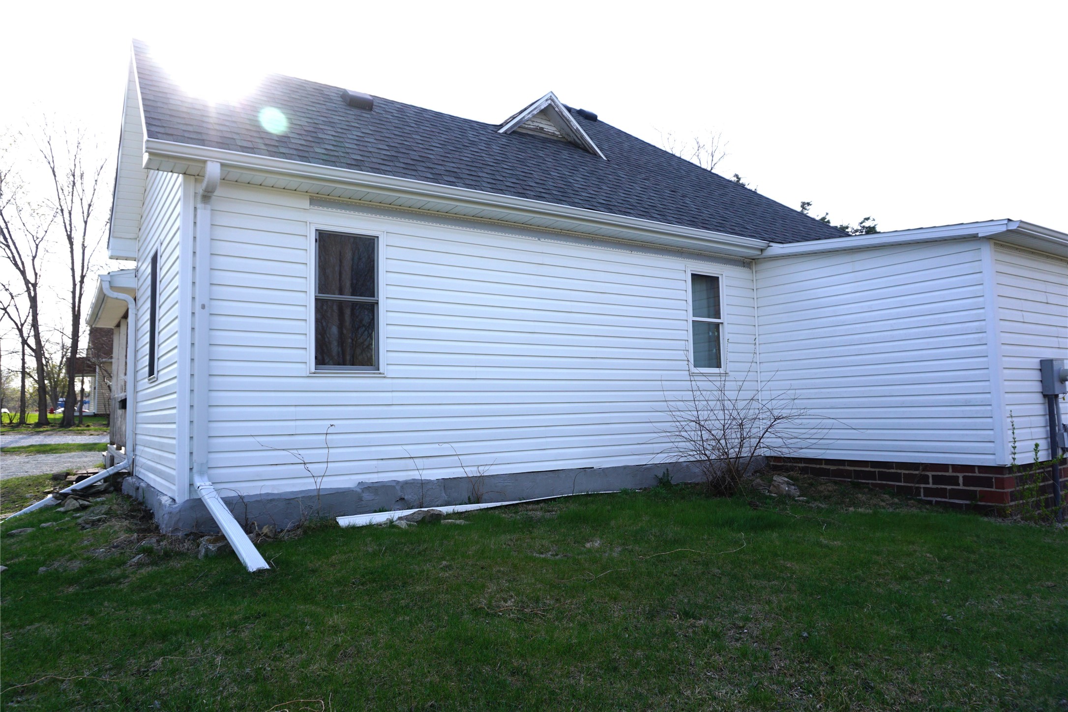 110 E Grade Street, Winterset, Iowa image 4