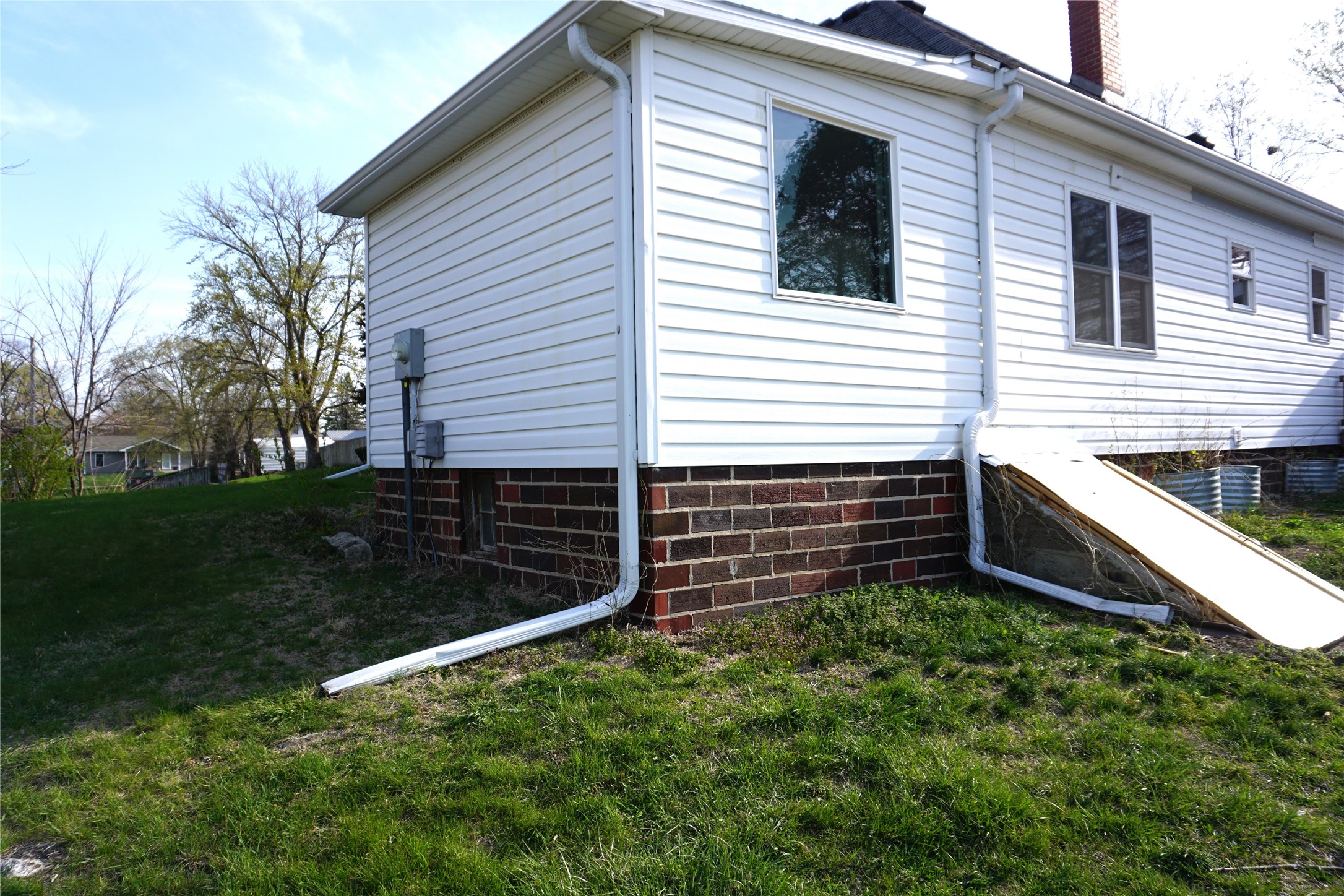 110 E Grade Street, Winterset, Iowa image 5