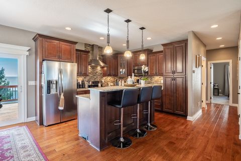 Single Family Residence in Waukee IA 655 Dellwood Drive 7.jpg