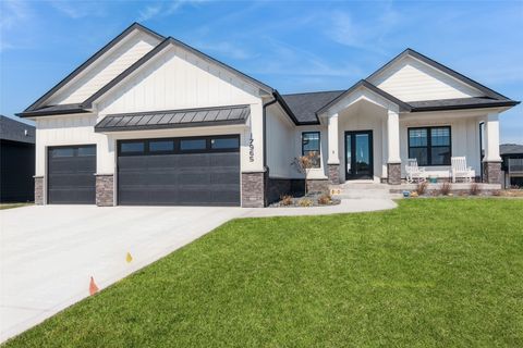 17965 Hammontree Circle Clive IA 50325