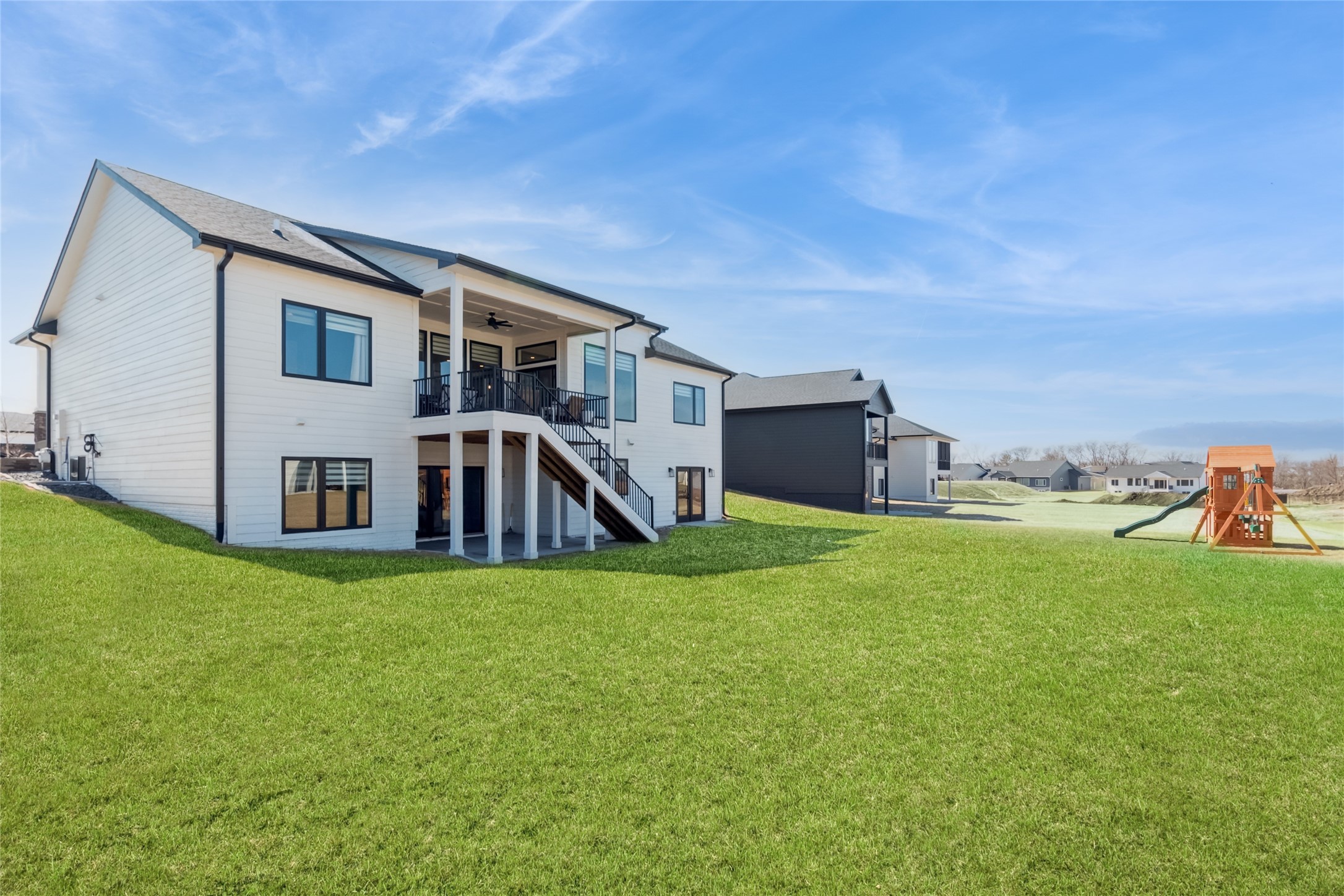 17965 Hammontree Circle, Clive, Iowa image 32