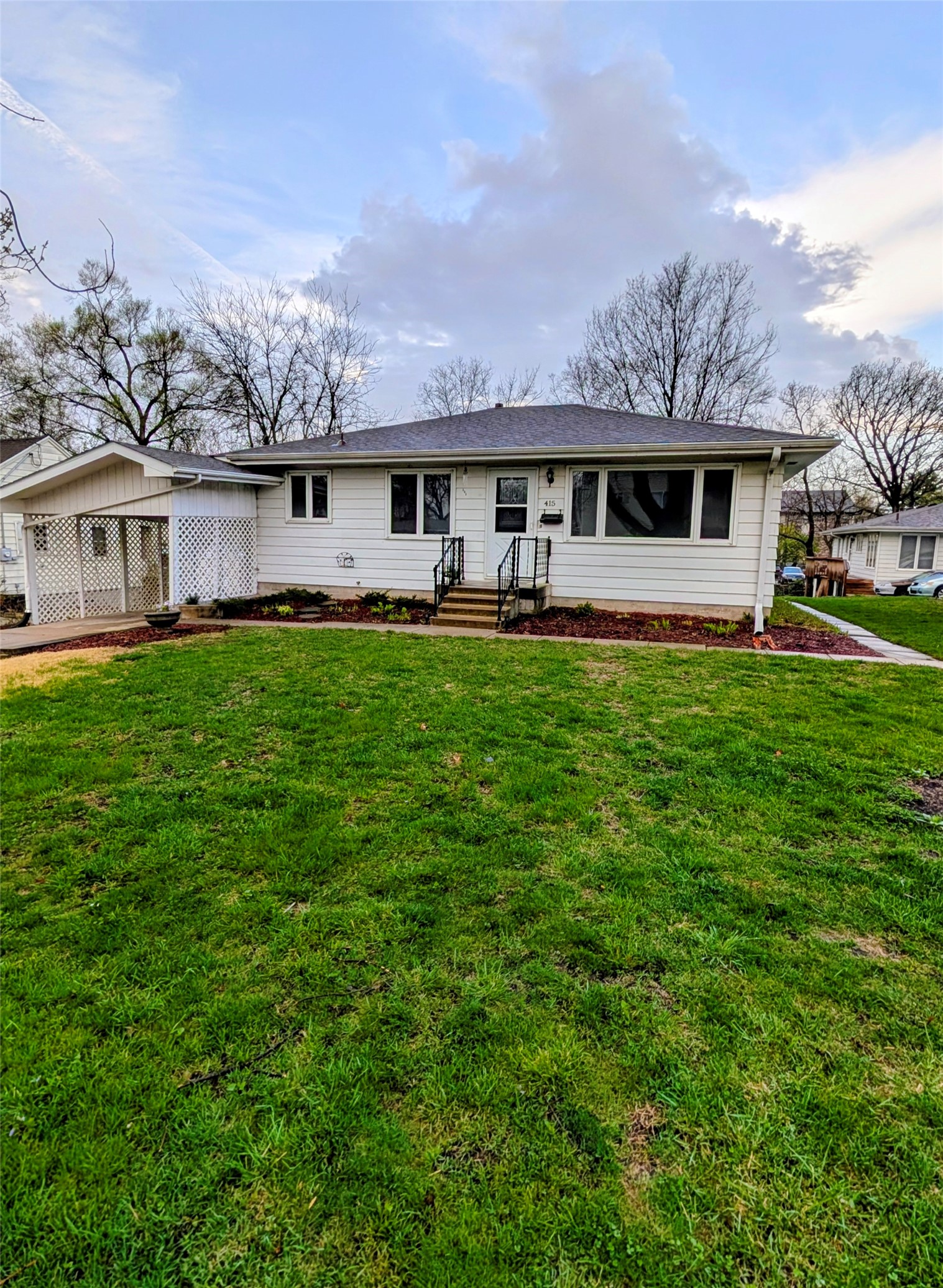 Photo 1 of 25 — 415 S Walnut Avenue, Ames, IA 50010