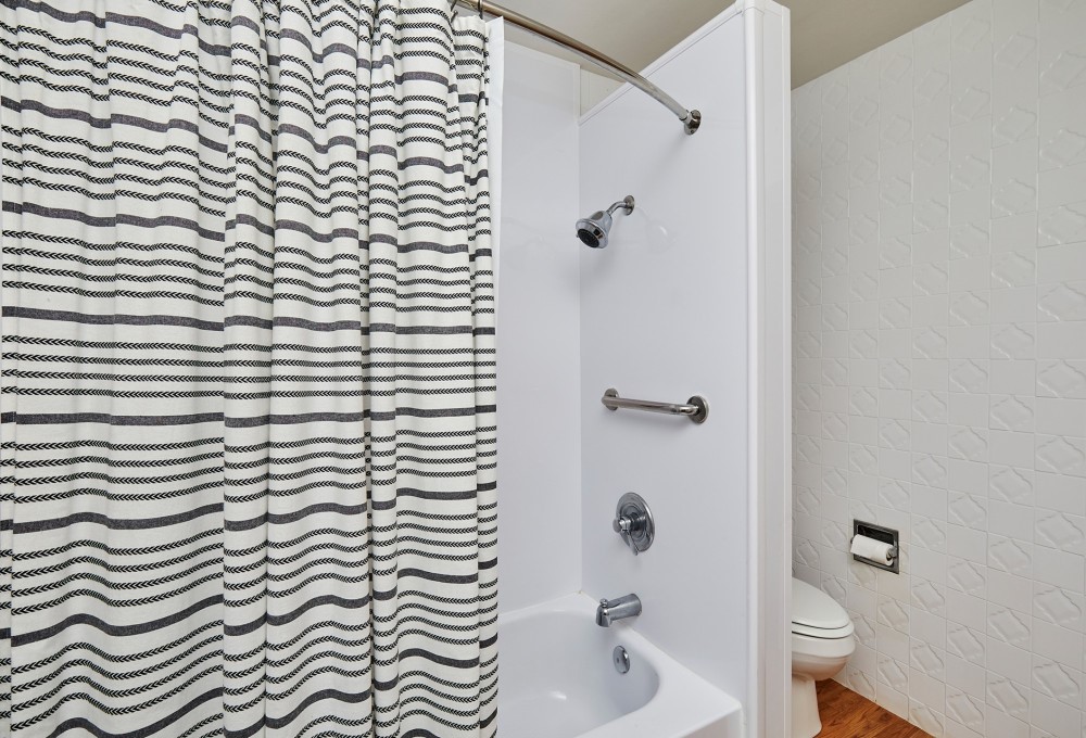 240 Bel Aire Drive, Waukee, Iowa image 23