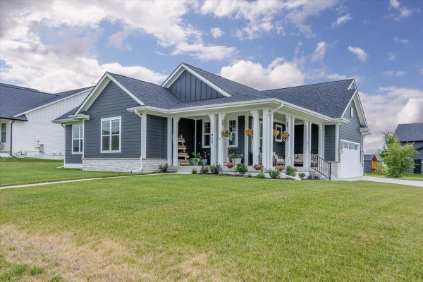 427 N 36TH ST, CUMMING, IA 50061 - Image da348f41fe783efb8b38e24de20ab28d/4138077003
