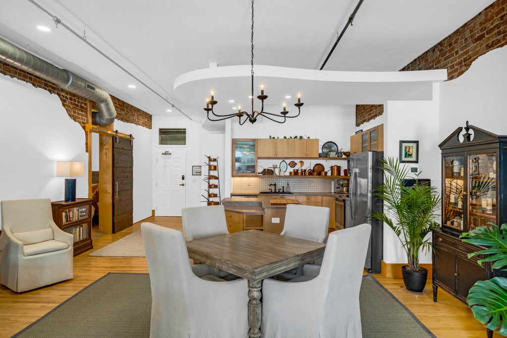 507 E Locust Street #307, Des Moines, Iowa image 2
