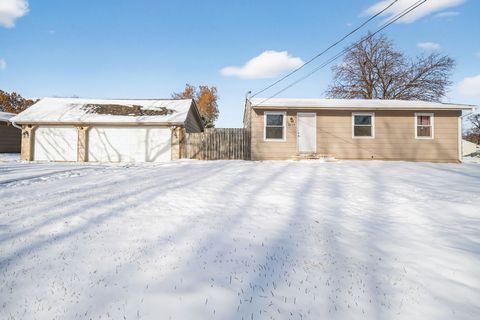 2114 Boyd Street Des Moines IA 50317