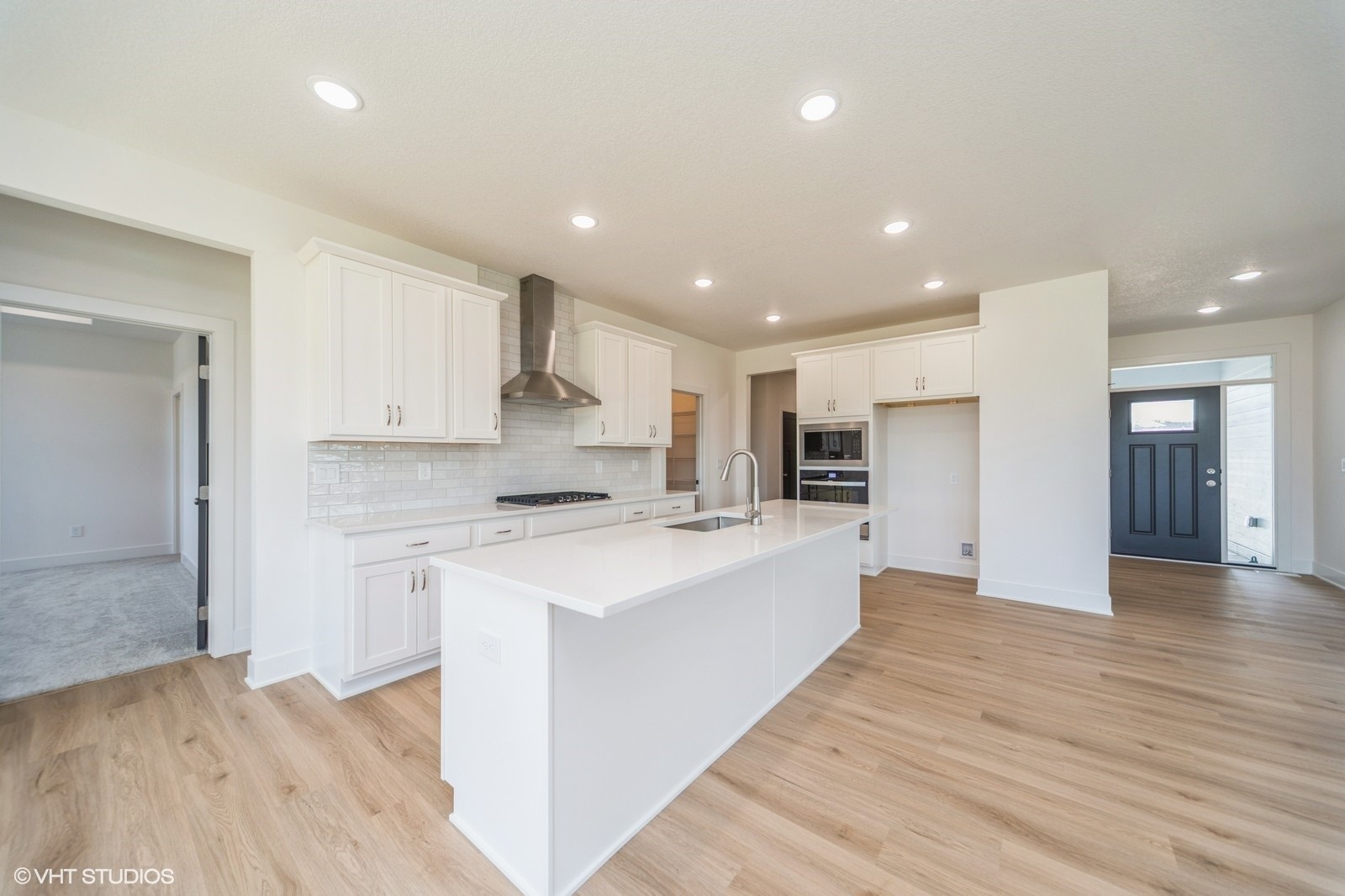 10022 NW 68th Avenue