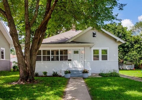 1614 E 13th Street Des Moines IA 50316