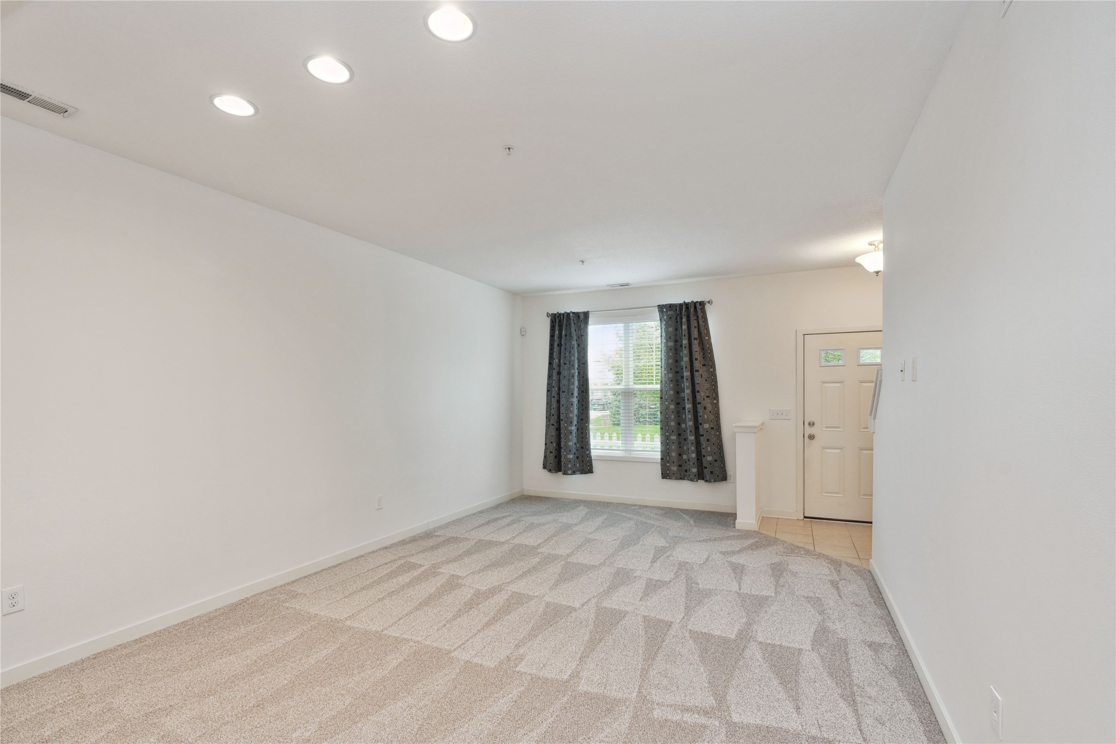 215 80th Street #102, West Des Moines, Iowa image 6