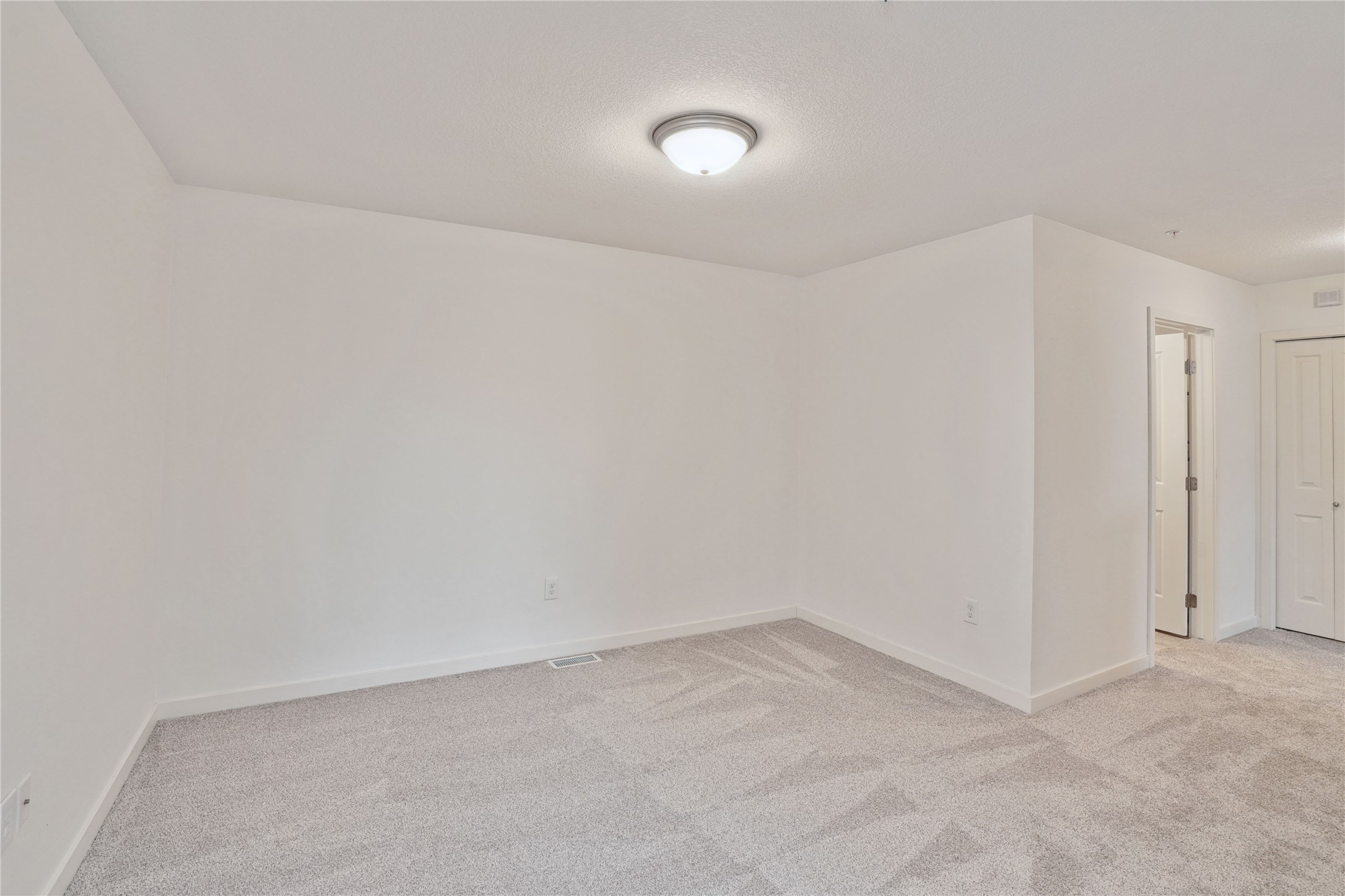 215 80th Street #102, West Des Moines, Iowa image 23