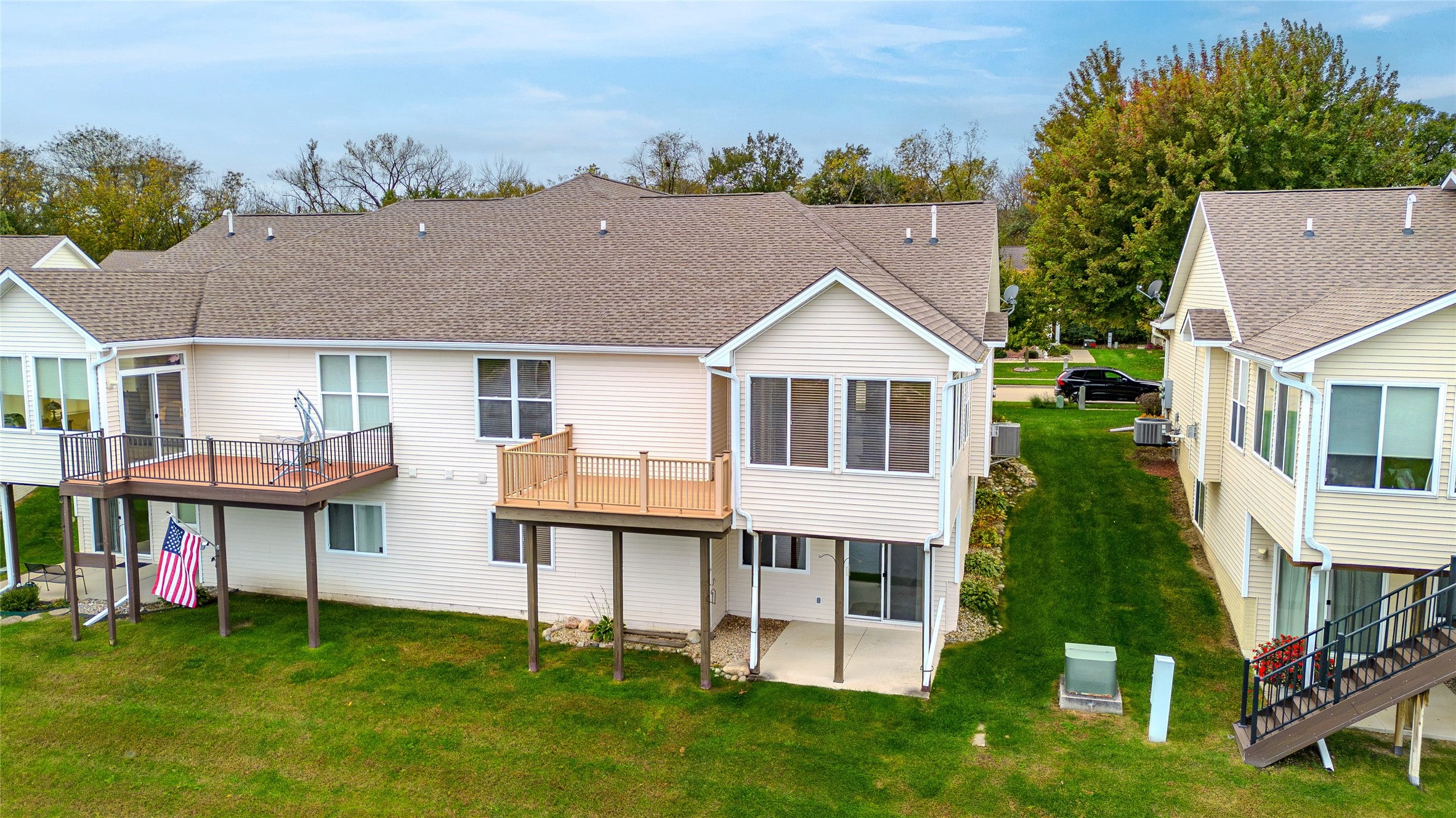 807 W Trace Drive