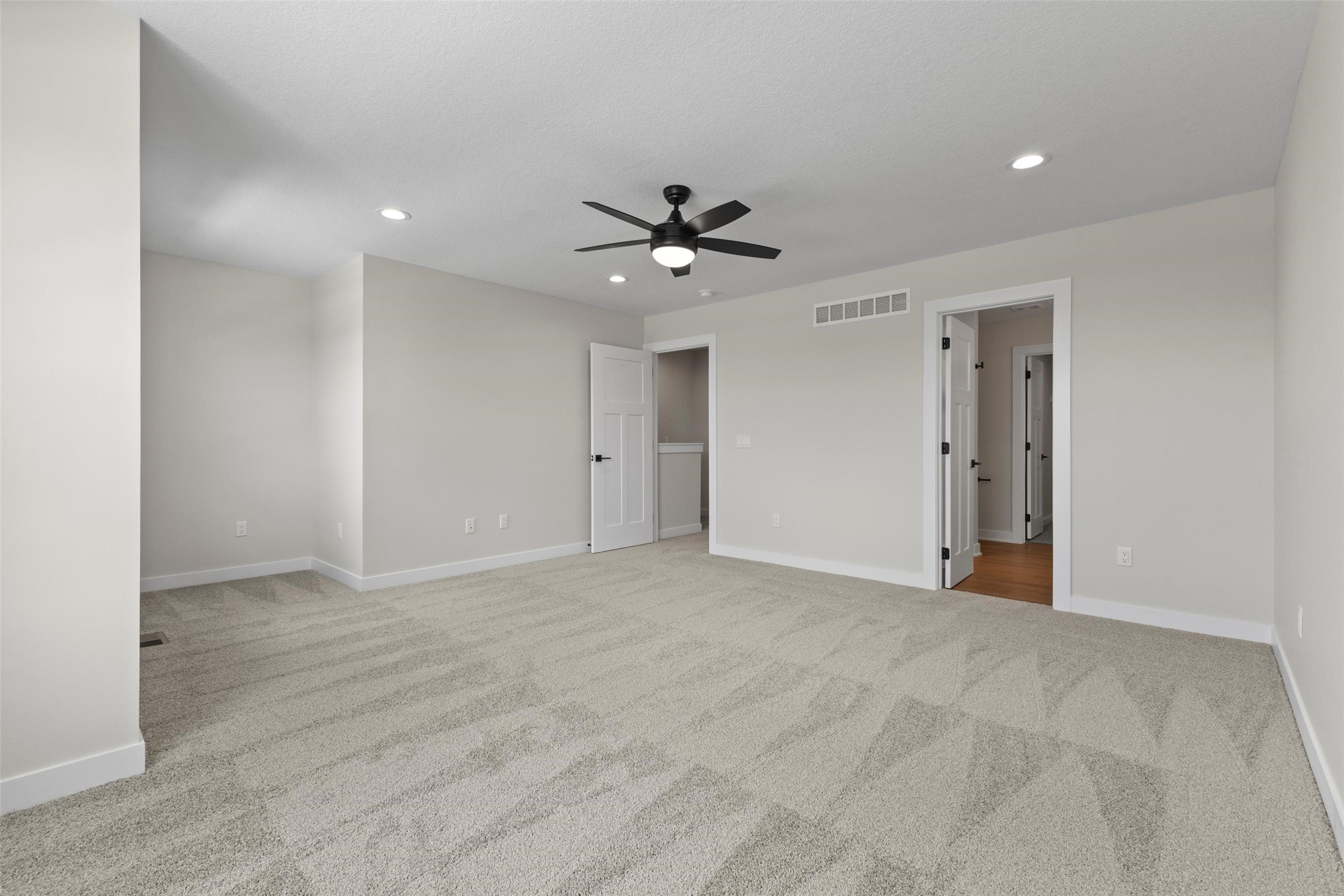 2020 S Warrior Lane, Waukee, Iowa image 19