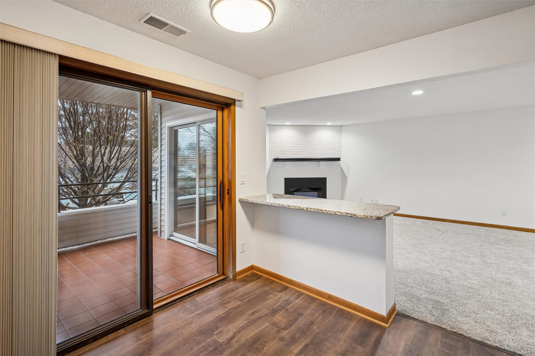 1100 50th Street 2102