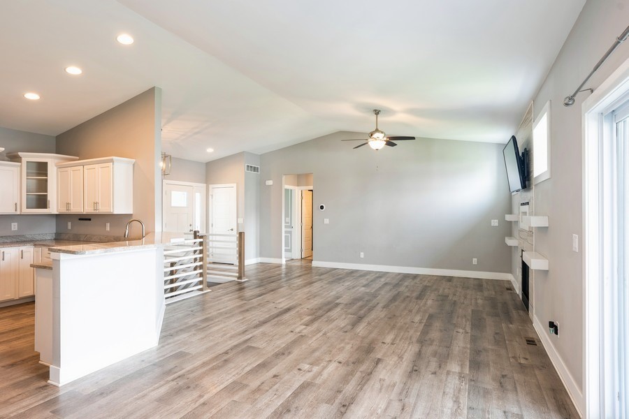 955 Spruce Street, Waukee, Iowa image 3