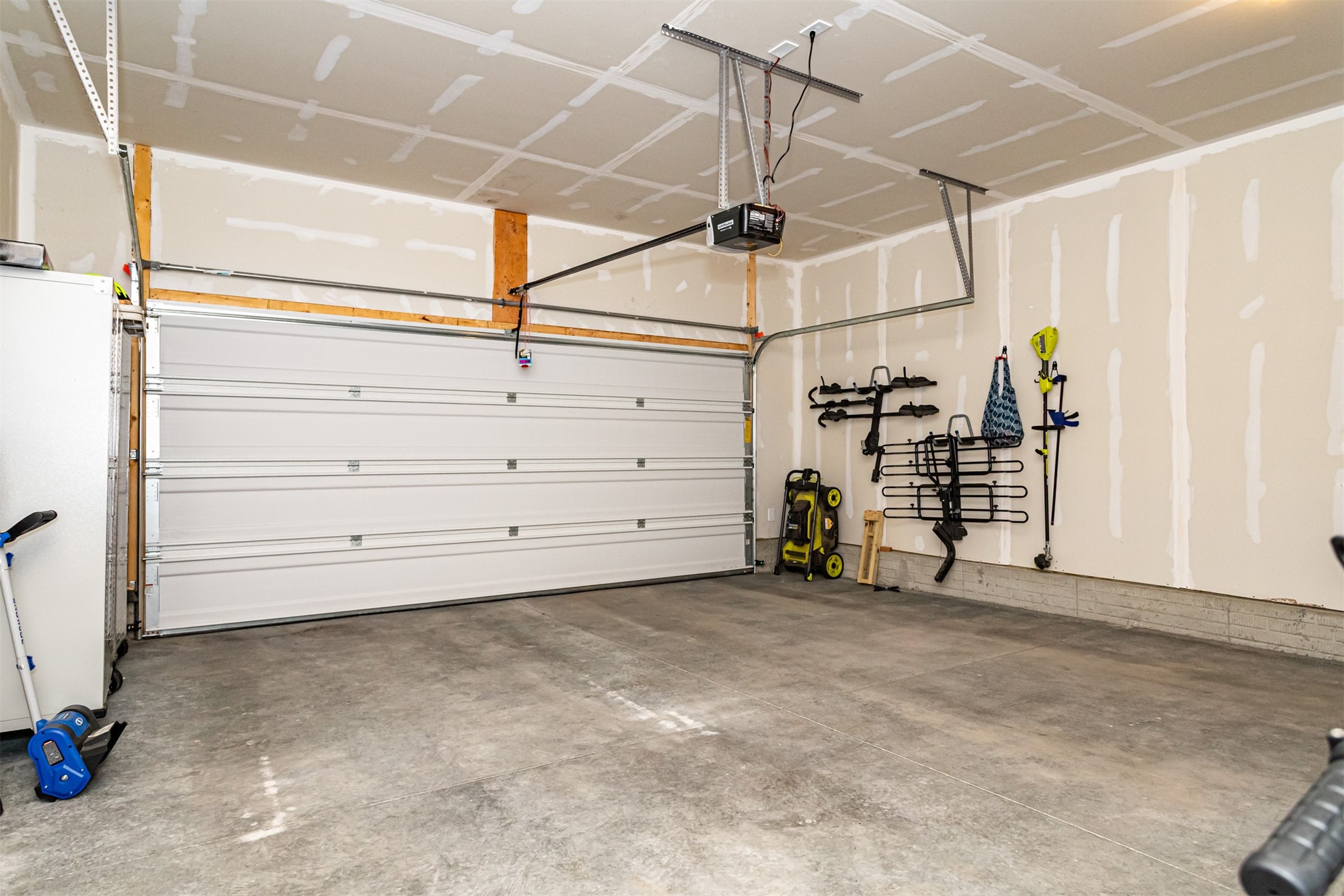 513 Walnut Drive, Huxley, Iowa image 31