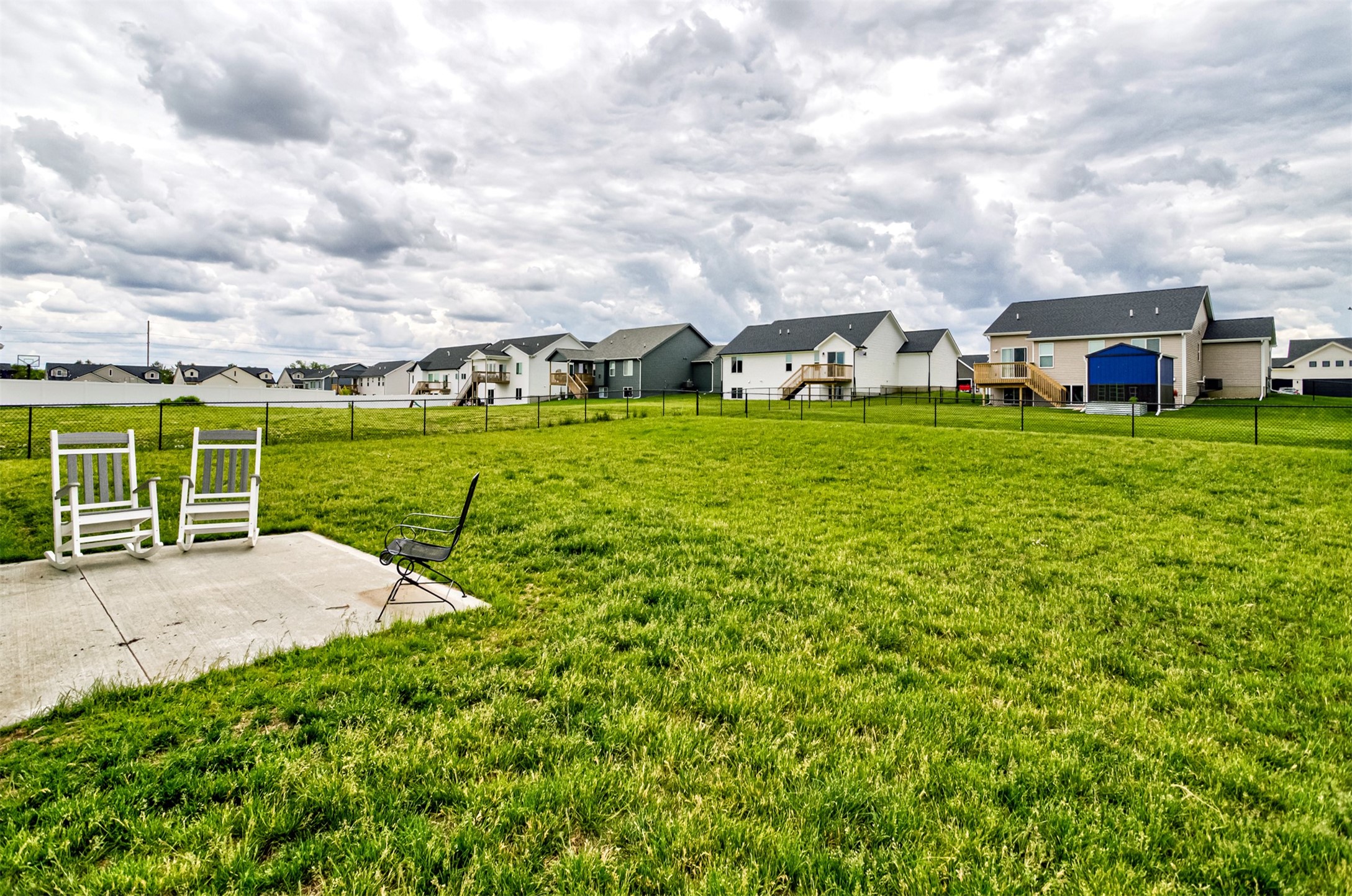 513 Walnut Drive, Huxley, Iowa image 6