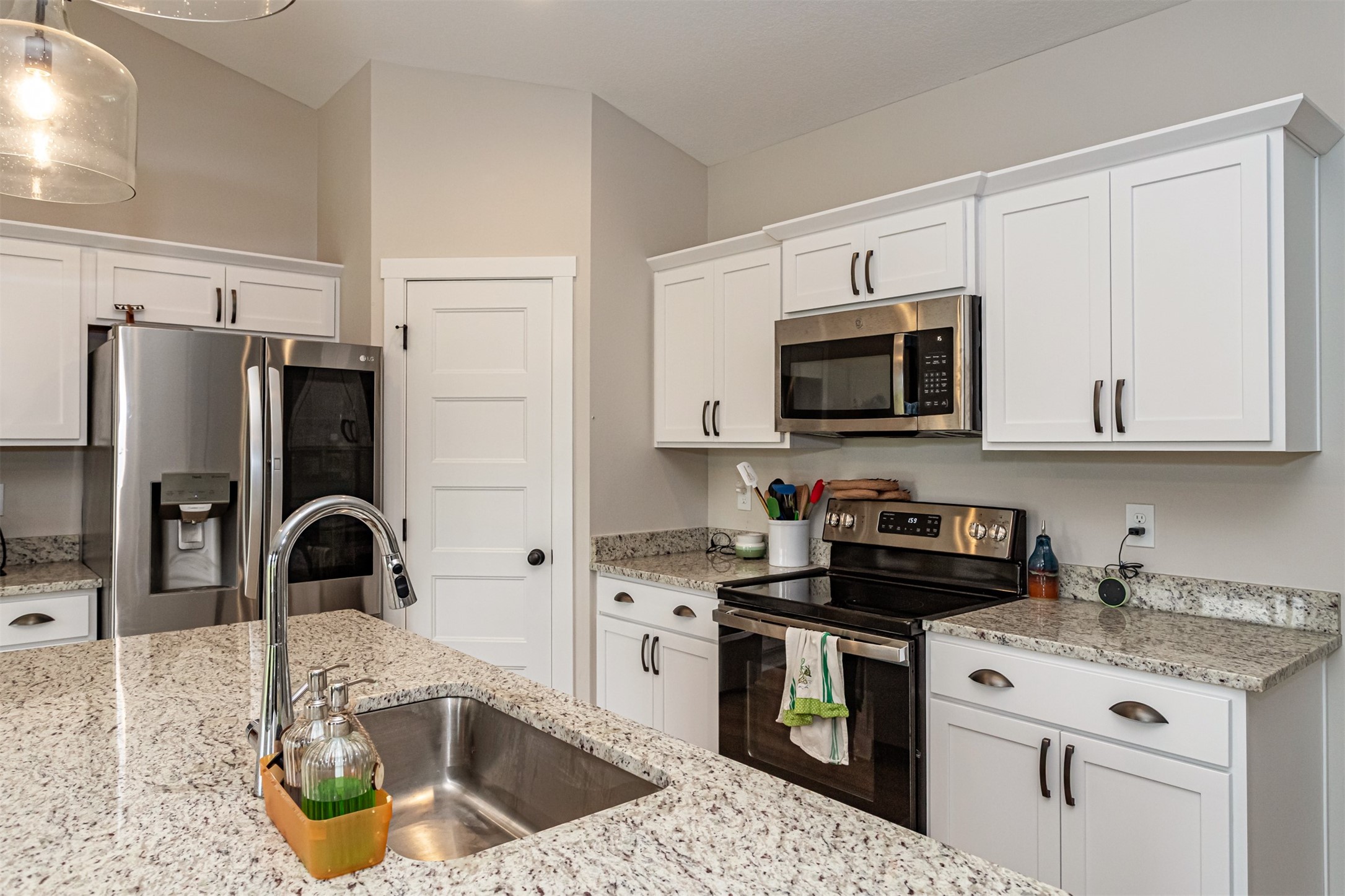 513 Walnut Drive, Huxley, Iowa image 12