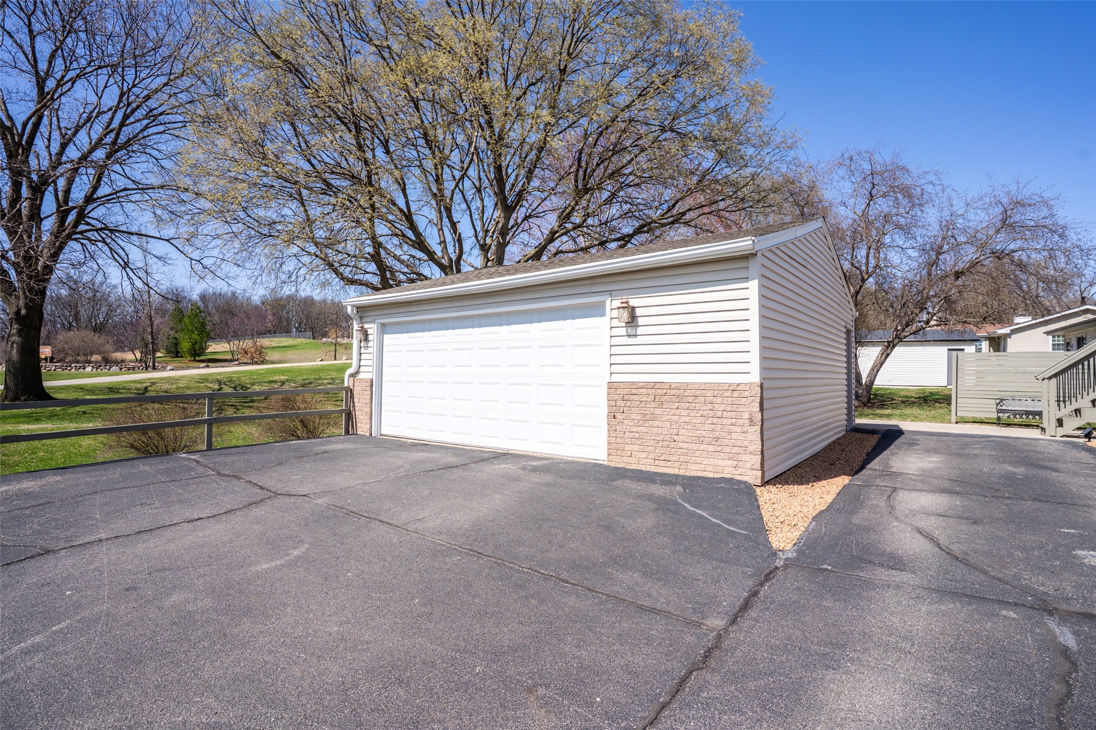 5070 Parkridge Avenue, Pleasant Hill, Iowa image 4