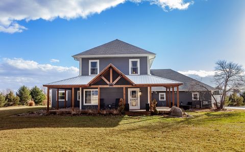 4061 NE 70th Avenue Ankeny IA 50021