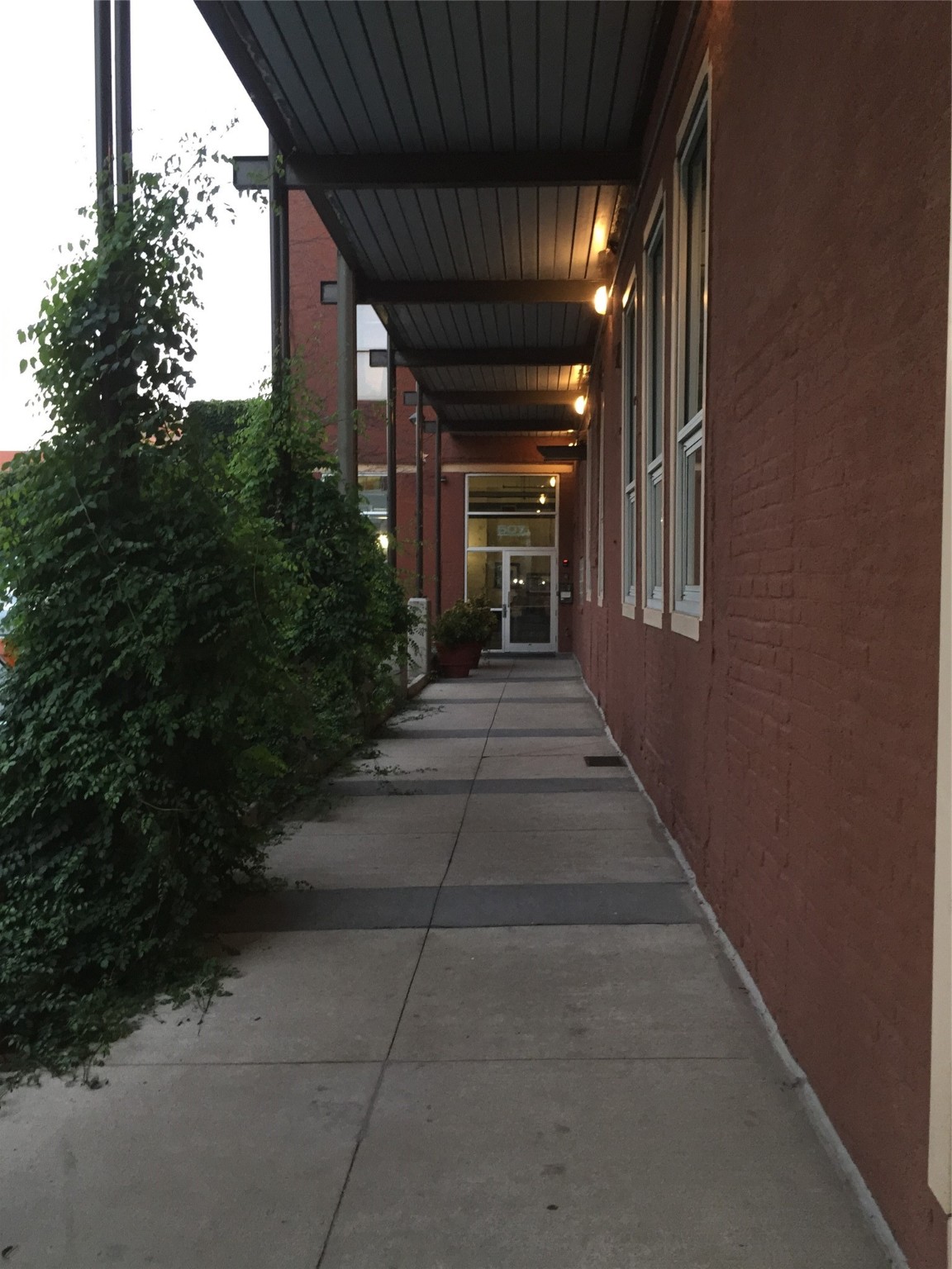 507 E Locust Street #301, Des Moines, Iowa image 2