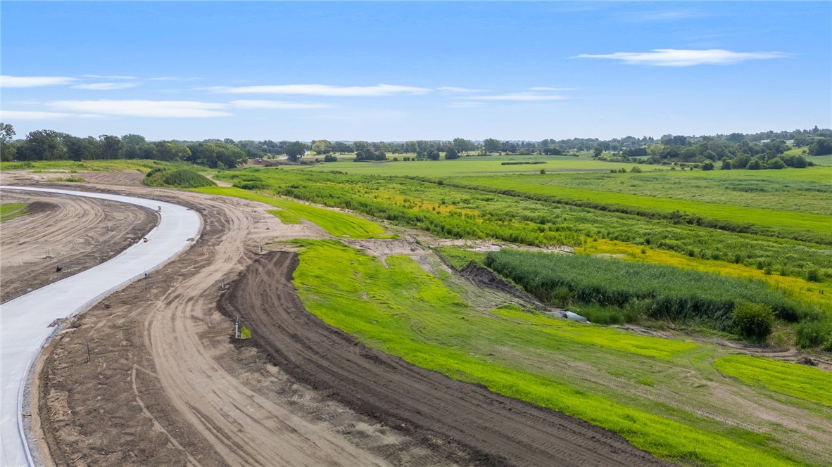 LOT 4 NW Meadow Springs Drive, Johnston, Iowa image 12