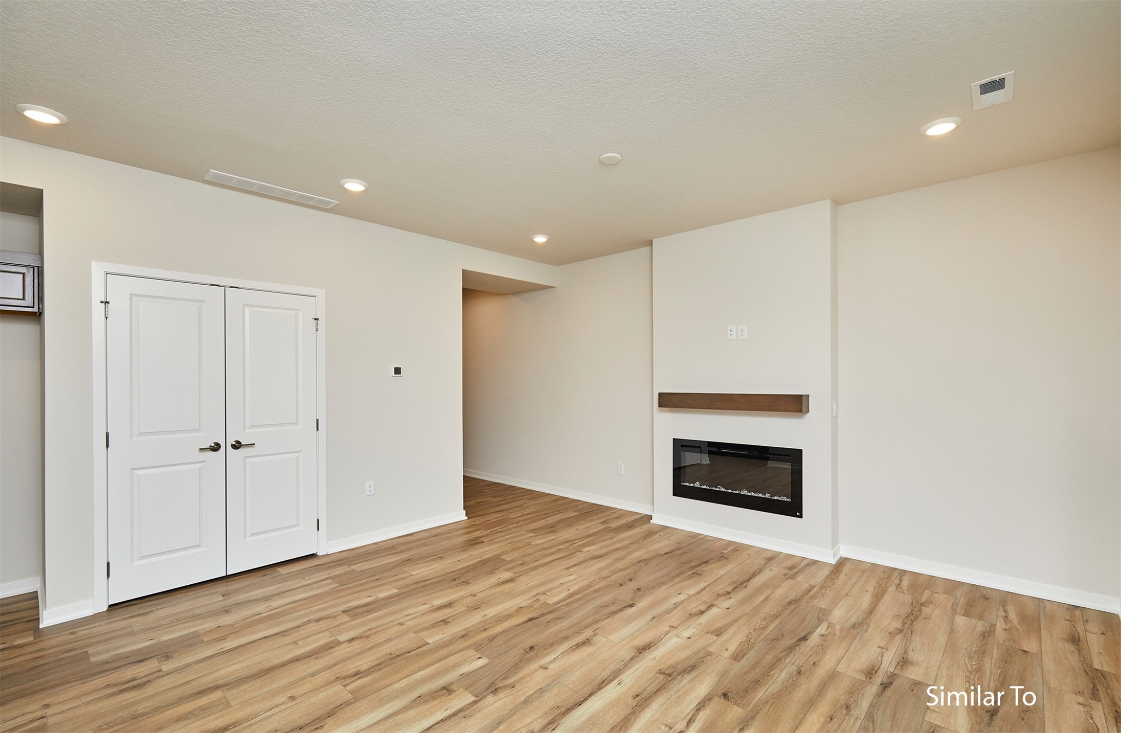 571 Venice Avenue, West Des Moines, Iowa image 6