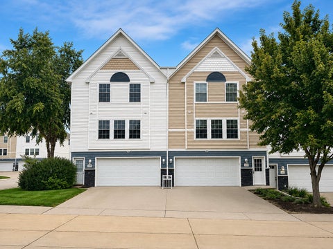 Condo For Sale - 1107 SE Village View Lane<br/> Ankeny, IA 50021