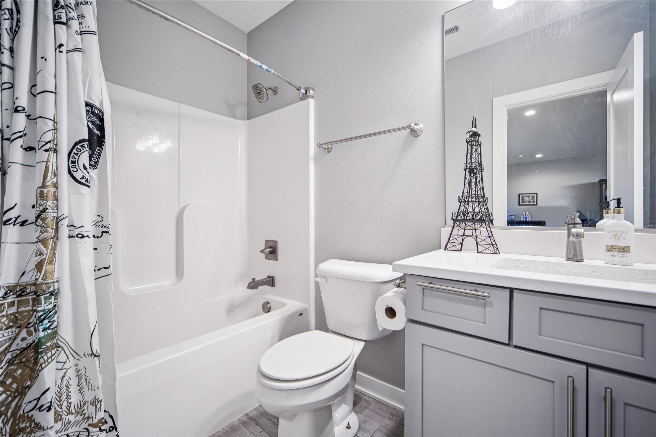 Grimes, Iowa 50111, United States, 4 Bedrooms Bedrooms, ,3 BathroomsBathrooms,Residential,Active,240043