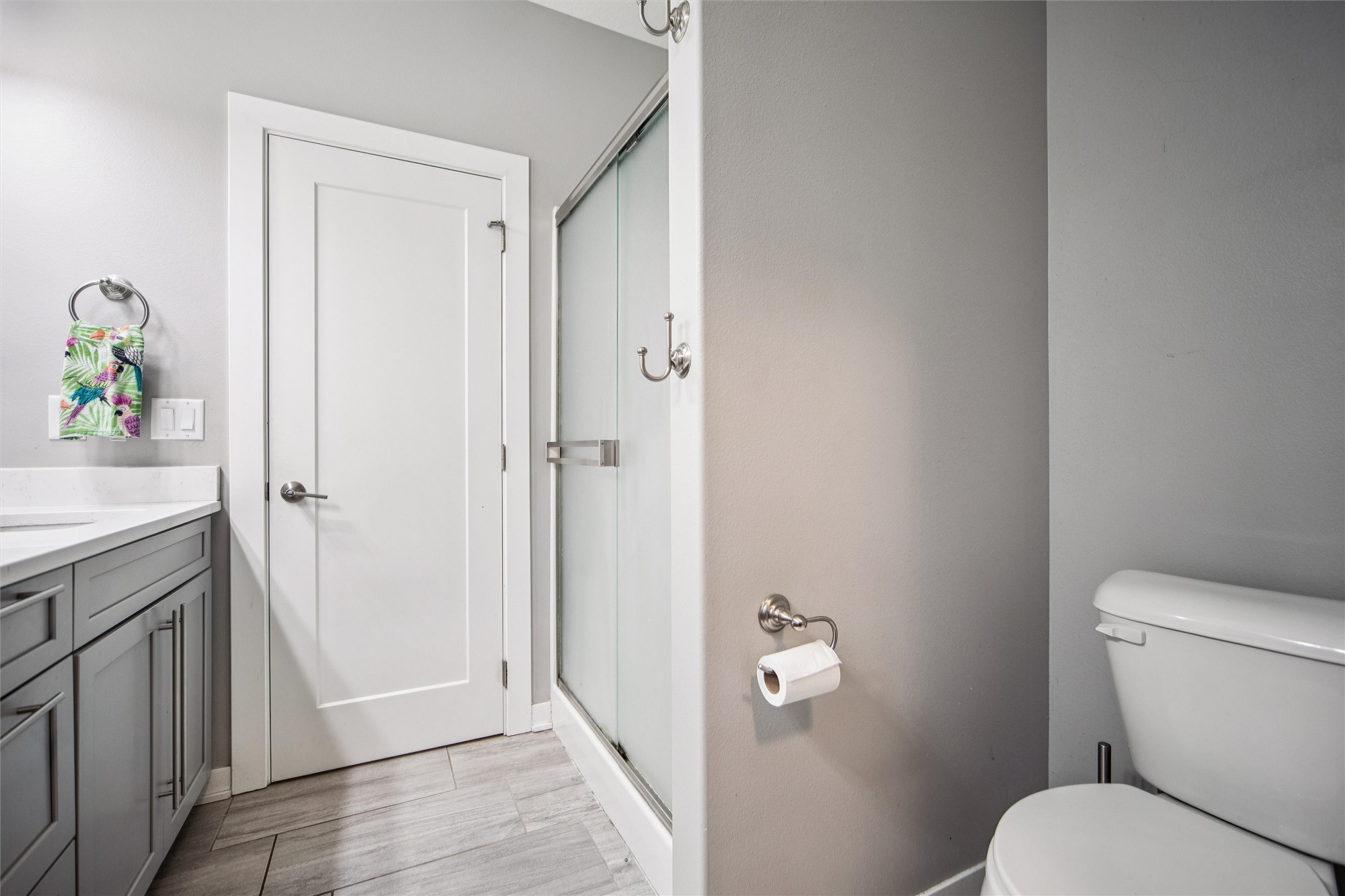 Grimes, Iowa 50111, United States, 4 Bedrooms Bedrooms, ,3 BathroomsBathrooms,Residential,Active,240043