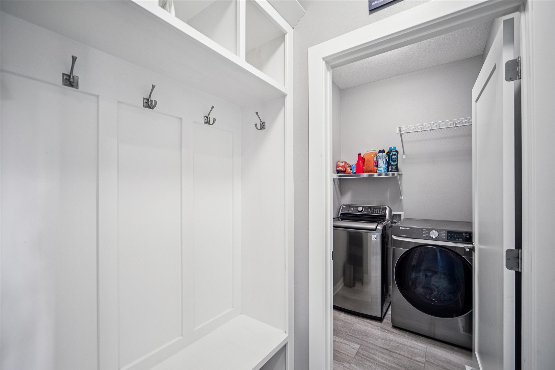 Grimes, Iowa 50111, United States, 4 Bedrooms Bedrooms, ,3 BathroomsBathrooms,Residential,Active,240043