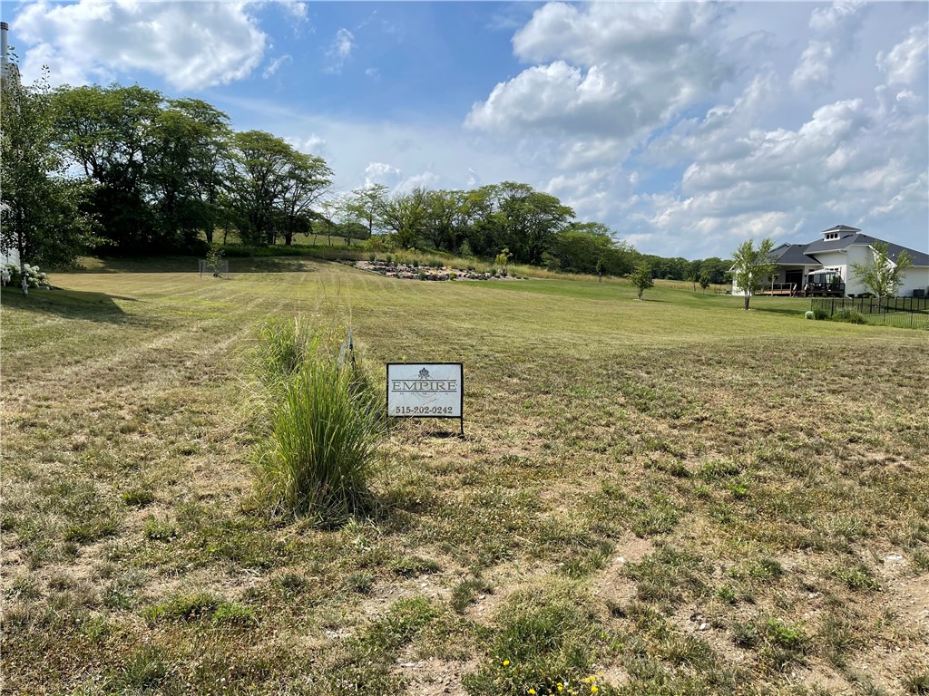 Unit 1 Mckay Drive, Knoxville, Iowa image 1