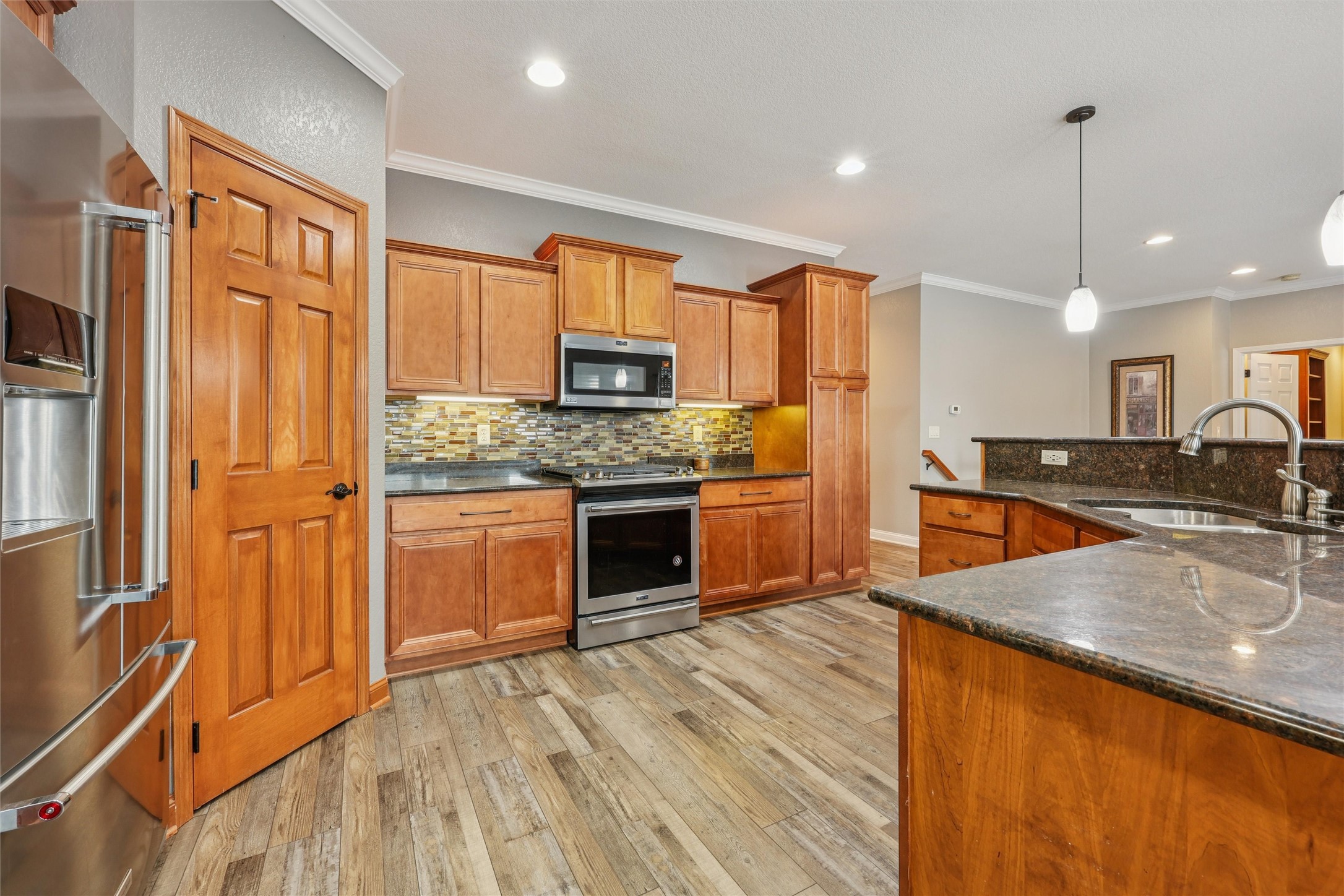 1215 NW Boulder Drive