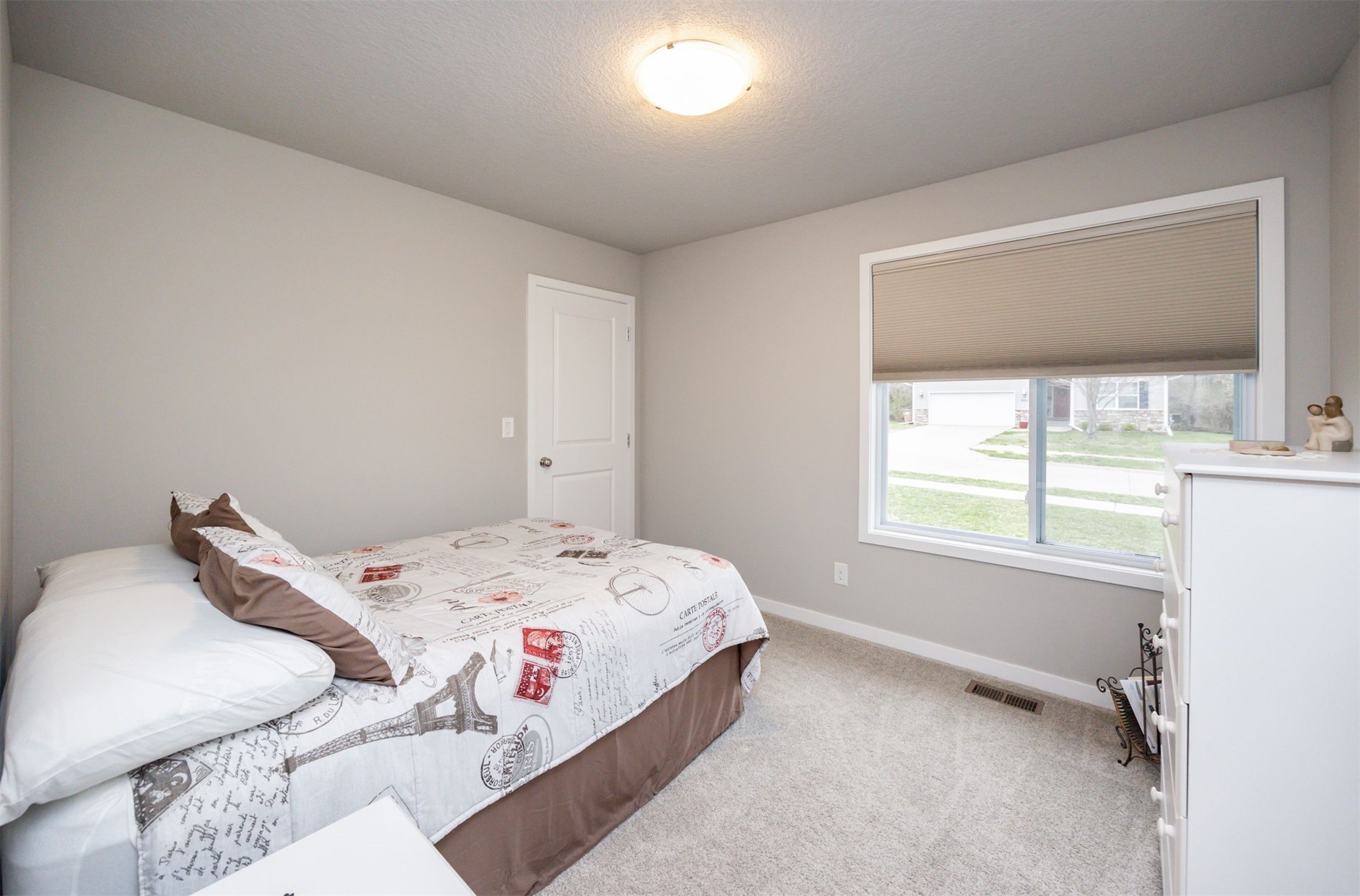 320 Wise Court, Mitchellville, Iowa image 9