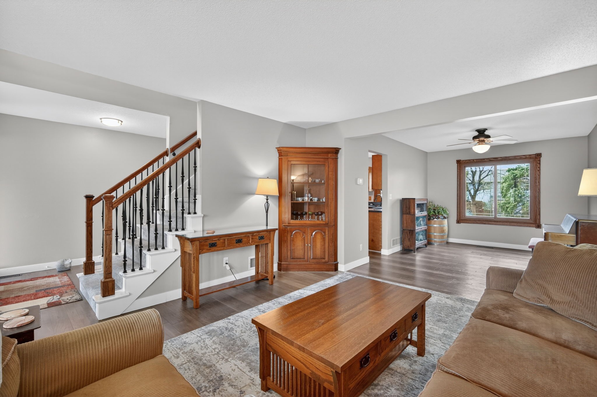 704 SW Maplewood Drive