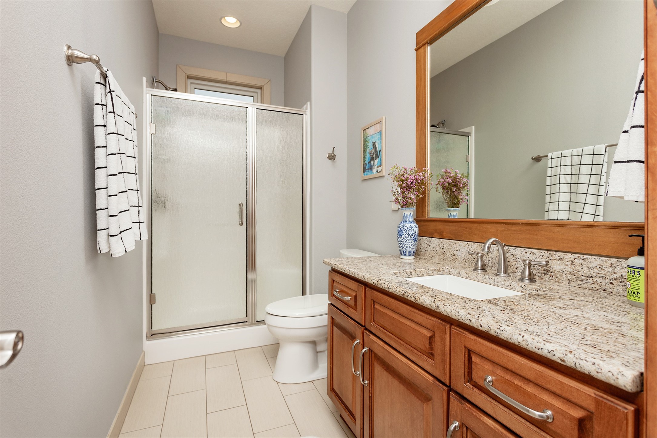 Urbandale, Iowa, 50323, United States, 6 Bedrooms Bedrooms, ,6 BathroomsBathrooms,Residential,Active,2021023