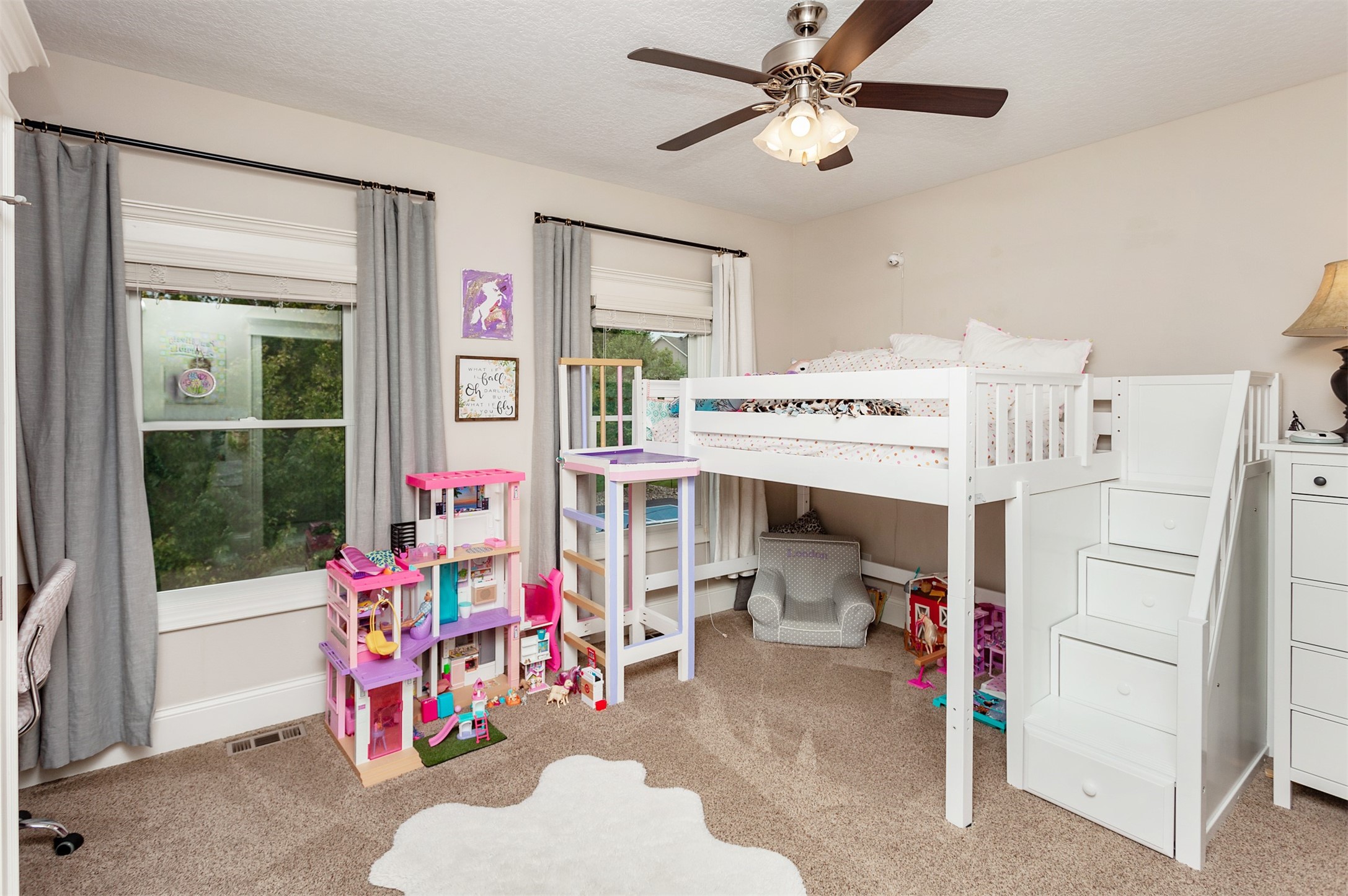 Urbandale, Iowa, 50323, United States, 6 Bedrooms Bedrooms, ,6 BathroomsBathrooms,Residential,Active,2021023