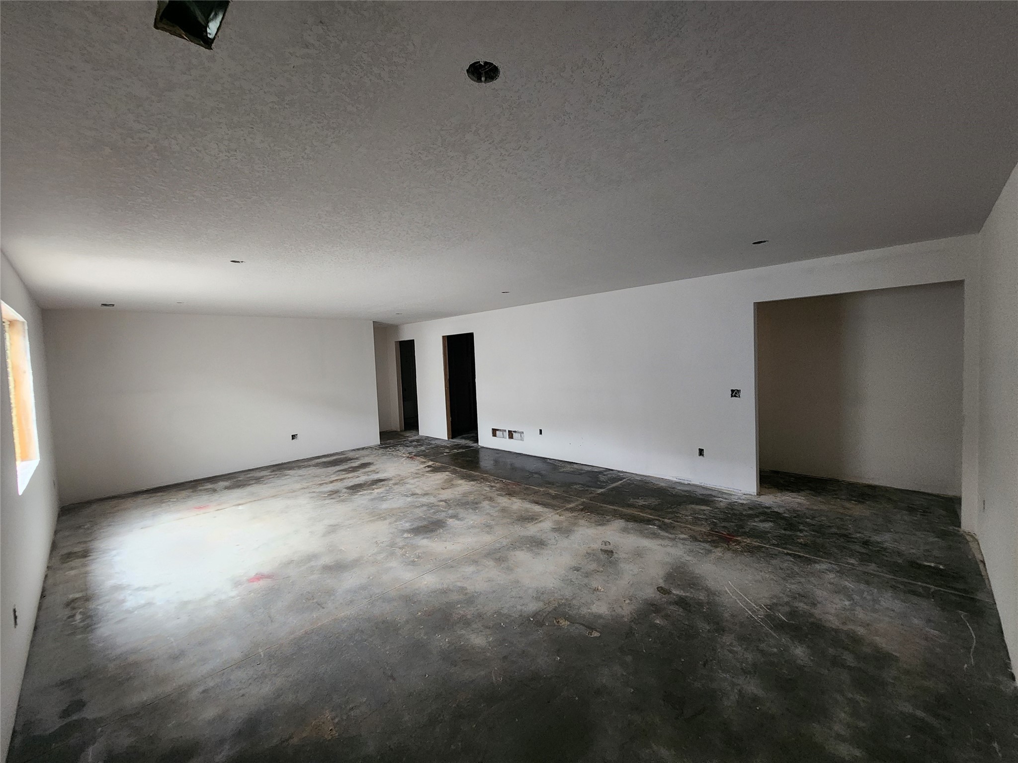 2311 N 8th Avenue, Newton, Iowa image 2