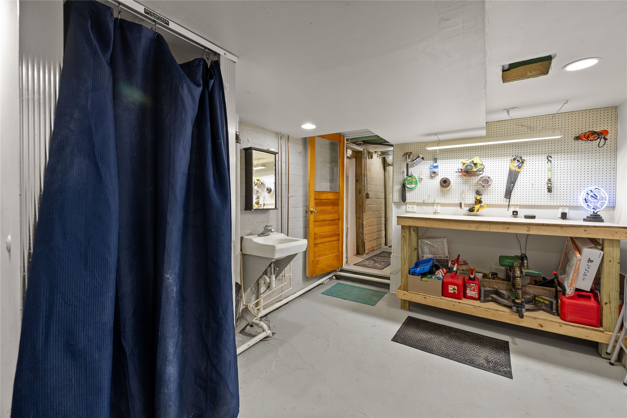 2905 Sheridan Avenue, Des Moines, Iowa image 27