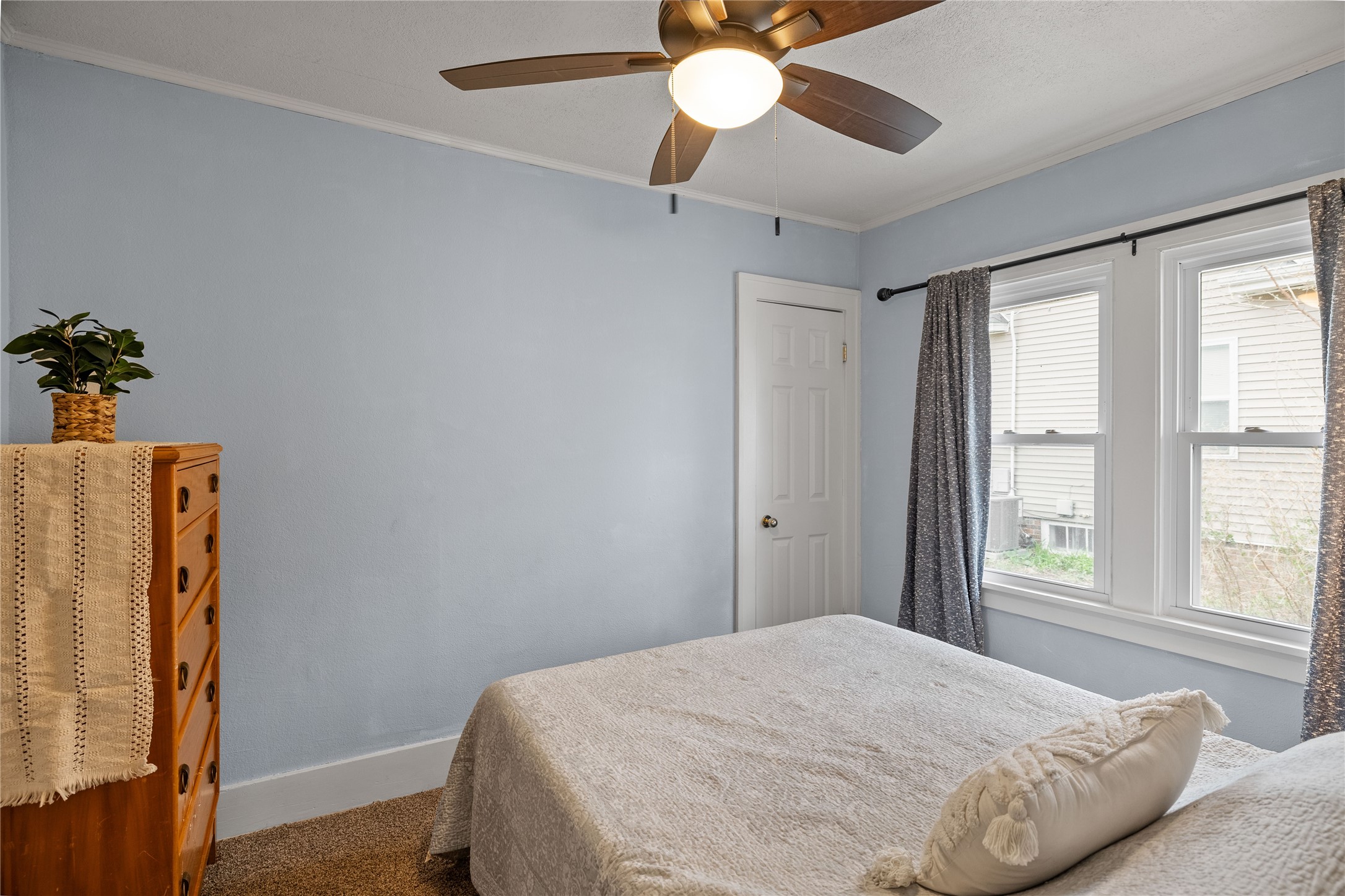 2905 Sheridan Avenue, Des Moines, Iowa image 8