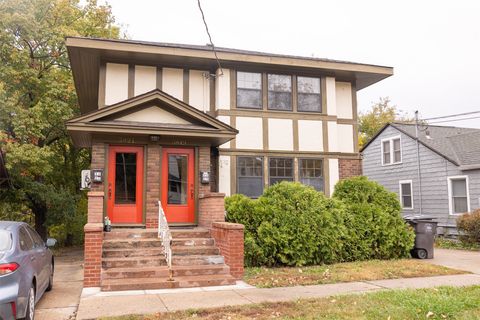 3821 University Avenue Des Moines IA 50311