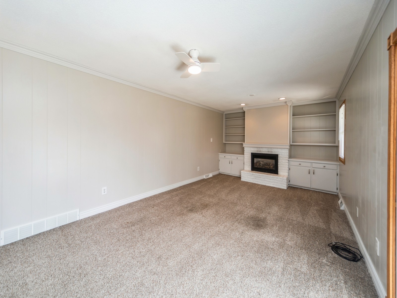 2021 69th Street, Windsor Heights, Iowa image 16