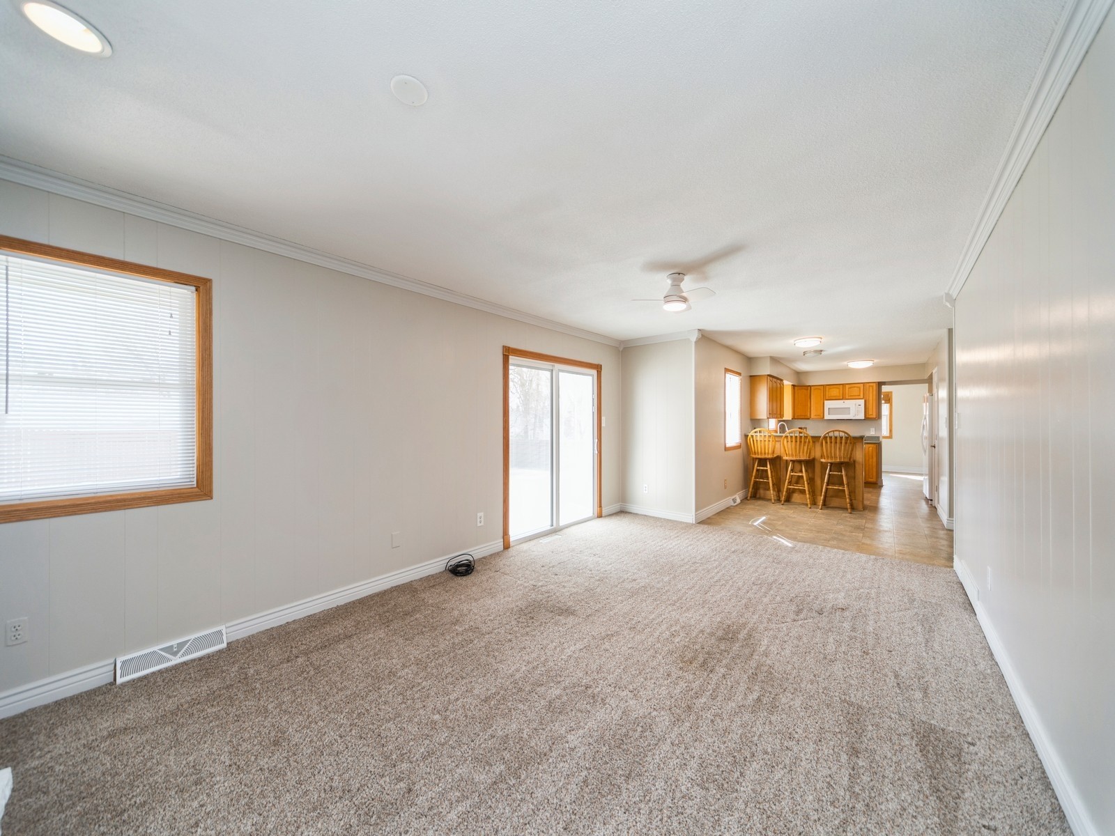 2021 69th Street, Windsor Heights, Iowa image 17