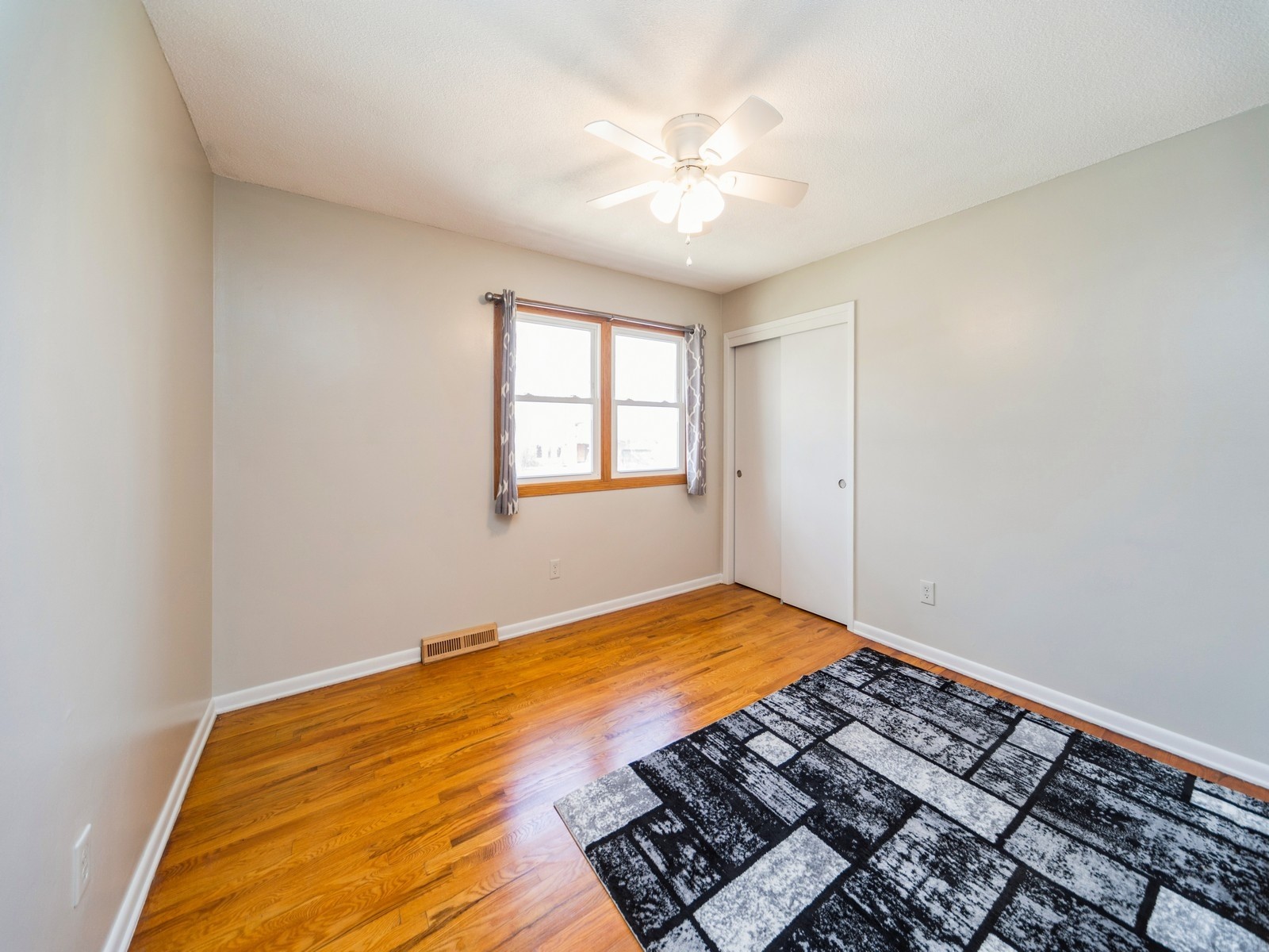 2021 69th Street, Windsor Heights, Iowa image 19