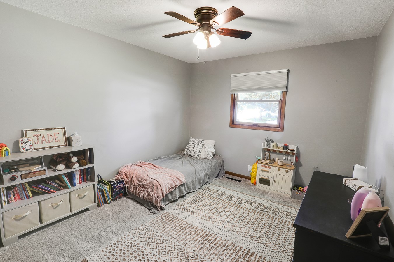 216 E 9th Street, Pella, Iowa image 12