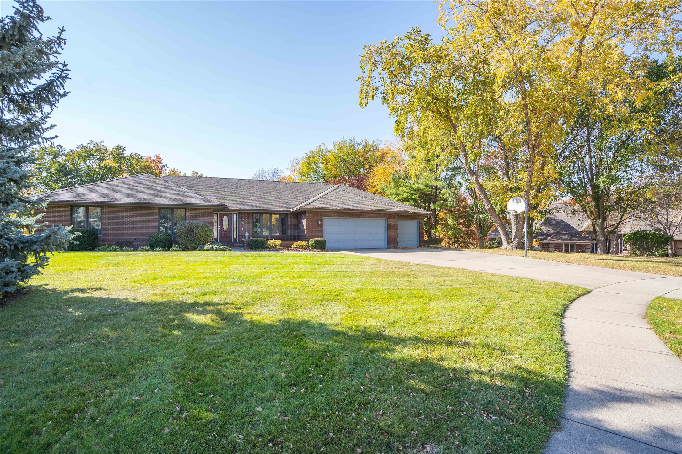 510 SW Nottingham Road, Ankeny, Iowa image 2