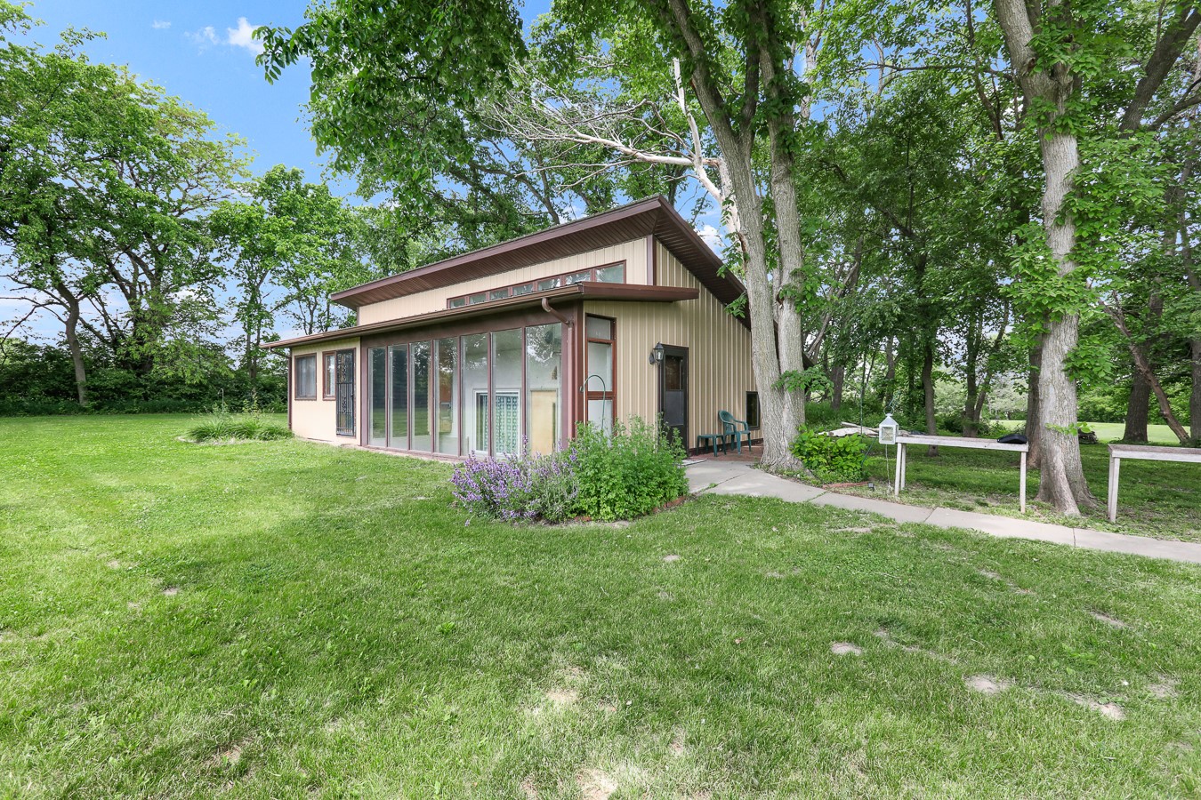 2403 Picard Drive, Tracy, Iowa image 21