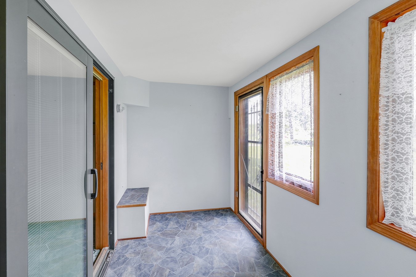 2403 Picard Drive, Tracy, Iowa image 14